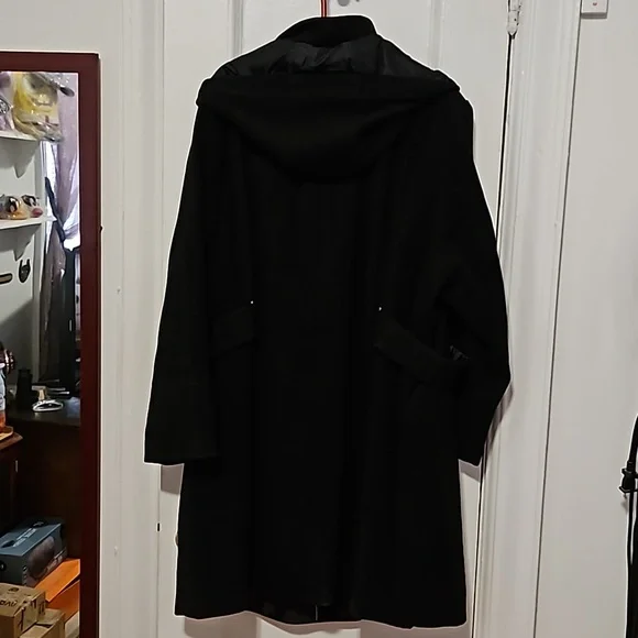 Womens Avenue 26/28 Coat - Picture 2 of 4